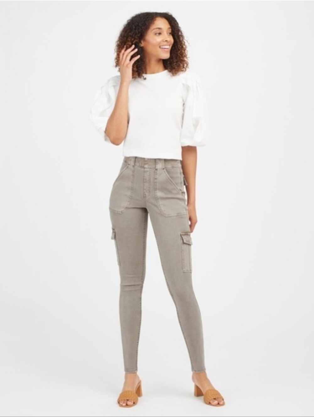 Spanx Stretch Twill Cargo Pants in Desert Dune - M